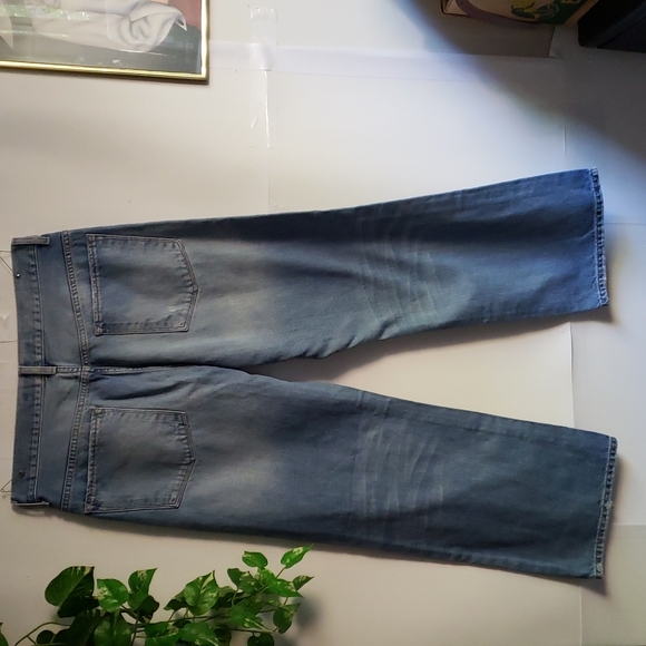 Mossimo Supply Jean's - Picture 6 of 7